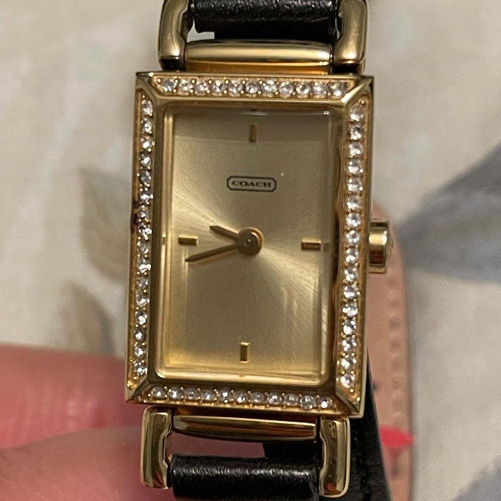 COACH Madison Women's Casual Watch - Picture 7 of 16